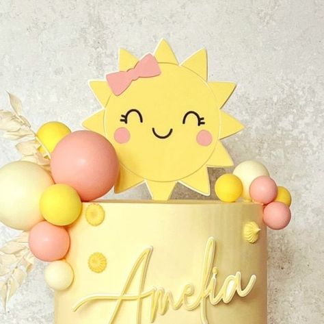 Sweet Baby Kitchen 👋🏻 Maria | Tauranga NZ on Instagram: "A little sunshine is on the way ☀️ • • • #buttercreamcake #sunshinecake #babyshowercake #babyshowerideas #mumtobe #babyshower #tauranga #taurangacakes #taurangacakemaker" One In The Sun Cake, You Are My Sunshine Baby Shower Cake, Sunshine Cake Birthday, You Are My Sunshine Cake, Sunshine Cake Ideas, Sun Themed Cake, Sunshine Baby Shower Cake, Sunshine Smash Cake, Sunshine Birthday Cakes