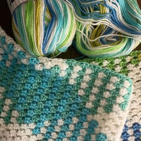 Pooling Crochet, Planned Pooling, Brick Projects, Handmade Yarn, Red Bricks, Crochet Handmade, Love Crochet, Half Double Crochet, Double Crochet