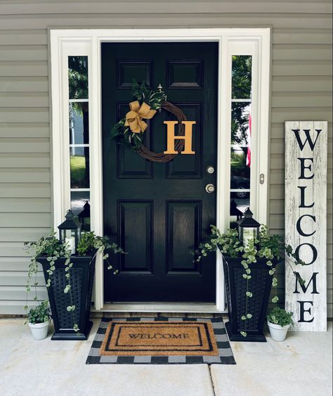 Door Front Decor, Front Porch Pottery Ideas, Masculine Front Door Decor, Lantern In Planter Front Doors, Front Door Vases Entrance, Front Door Area Decor Outside, Front Door Plants Entrance, Front Door Decor Plants, Welcome Door Signs Entrance