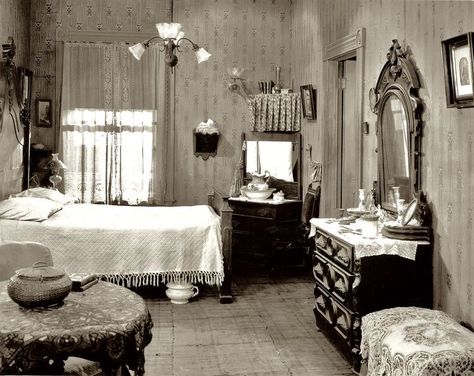 1920 Bedroom, 1920s Bedroom Decor, 1920 Home Decor, 1920s Bedroom, 1920s Home Decor, 1920 Home, Vintage Bedroom Furniture, Quality Bedroom Furniture, 1920s House