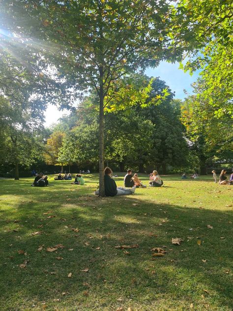 Park Dublin St Stephens Green sunny day sunlight picnic sitting on grass people collage students University Stephens Green Dublin, Park Life, Saint Stephen, Dublin, Dolores Park, Golf Courses, London, Green, Travel