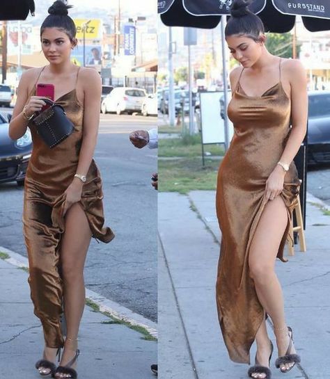 Kylie Jenner Heels, Heels With Fur, Kylie Jenner Dress, Estilo Kylie Jenner, Kylie Jenner Look, Kristen Jenner, Fabulous Dress, Kylie Jenner Style, Kylie Jenner Outfits