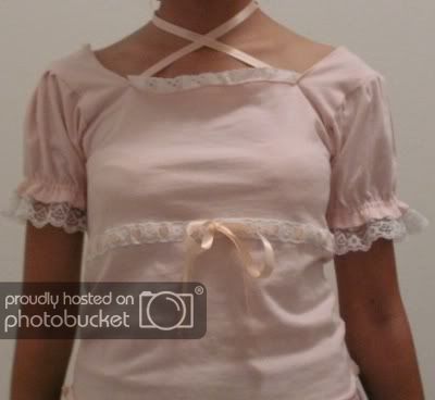 tutorial for EGL cutsew reconstructions: t_shirt_surgery T Shirt Reconstruction, Shirt Alterations, Sewing Tshirt, Costume Making, Shirt Tutorial, Diy Fashion Projects, Upcycle Tshirt, Skirt Tutorial, Detachable Sleeves