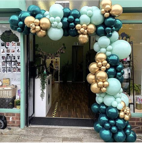 Mint Green Balloon Garland, Teal Party Decorations, Green Balloon Garland, Teal Balloons, Teal Party, Travel Birthday, Bridal Shower Balloons, Gold Party Decorations, Gold Birthday Party