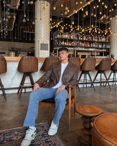 Men Cafe Outfit, Causal Outfit For Men Casual, Cafe Outfit Ideas Men, Men Cafe Photoshoot, Cafe Poses Instagram Men, Cafe Pose Ideas Men, Cafe Photoshoot Ideas Men, Cafe Poses Men, Sitting Poses Men