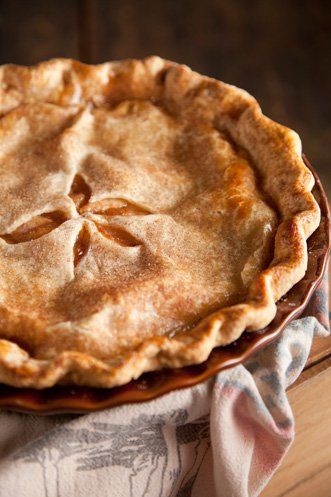 Southern Apple Pie, Paula Deen Apple Pie, American Dessert, Apple Pie Recipe Homemade, Southern Cooking Recipes, Paula Dean, Dessert Pie, Apple Pie Bites, Best Apple Pie