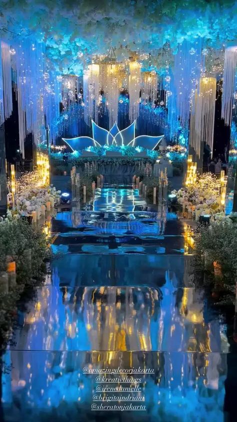 amazingdecorjakarta on Instagram: THE WEDDING OF RIKY AGNES #fff #follow #decorationideas #weddingstage #like #likes #weddinggate #decoration #wedding #followｍe #blossom… Dreamy Wedding Decor, Wedding Decorations Indoor, Aesthetic Lights, Coconut Decoration, Wedding Gate, Camo Party, Themed Restaurant, Wedding Hall Decorations, Glamour Decor