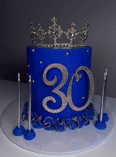 Cake Quinceanera, Ukrasavanje Torti, Royal Blue Cake, Teen Cakes, Silver Cake, Blue Cakes, Bday Cake, Cakes And Cupcakes, Quince