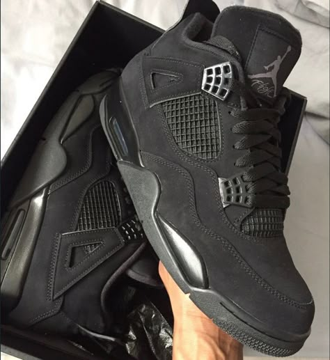 Jordan 4 Black, Trendy Shoes Sneakers, Dr Shoes, Nike Shoes Girls, Jordan Shoes Girls, Jordan Shoes Retro, All Nike Shoes, Nike Shoes Jordans, Nike Air Shoes