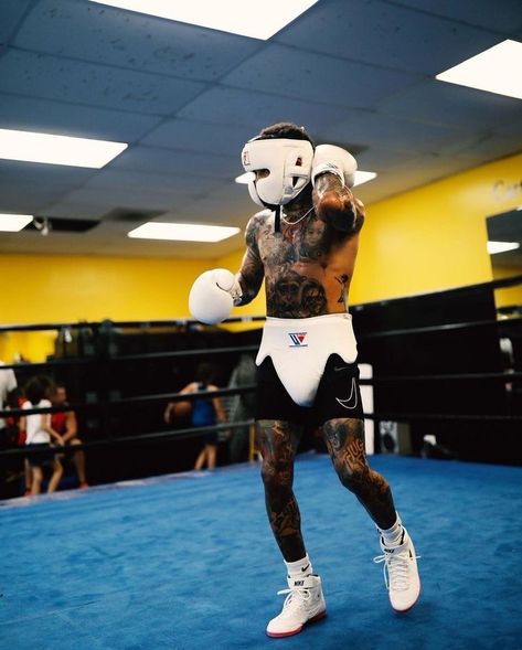 Mma Poster, Boxing Sparring, Boxing Tattoos, Lebron James Art, Boxer Aesthetic, Gym Motivation Wallpaper, Gervonta Davis, Box Aesthetic, Boxing Images