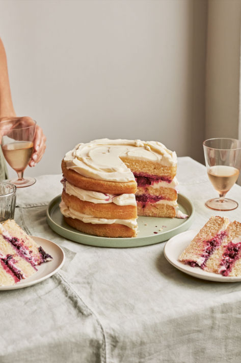 This lemon and berry cake boasts layers of soft lemon sponge sandwiched together with a raspberry and blueberry compote and whipped mascarpone. At once celebratory but unfussy, it's the ideal bake for any gathering. Summer Bakes, Celebratory Cake, Whipped Mascarpone, Lemon Sponge, Summer Cake, Blueberry Compote, Berry Compote, Dream Food, Summer Baking