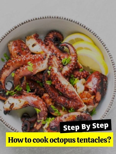 Cooking Squid, How To Cook Octopus, Octopus Recipes, Octopus Tentacles, Food Drinks Dessert, Cooking Art, Seafood Dishes, What To Cook, Food App