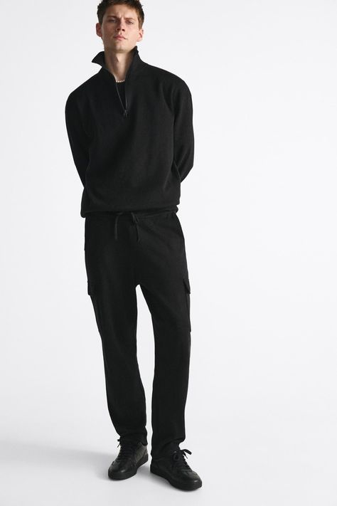 Total Black Outfit Men, Total Black Outfit, Class Outfits, Dark Academia Outfits, Black Outfit Men, Minimalist Streetwear, Man Outfit, Academia Outfits, Men's Outfits