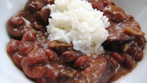 Red Bean And Rice Recipe, Red Beans And Rice Recipe, Red Beans N Rice Recipe, Red Beans Rice, New Orleans Recipes, Red Beans And Rice, Louisiana Recipes, Cajun Cooking, Cajun Food