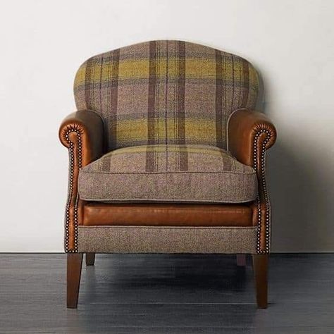 Tweed Couch, Tweed Sofa, Tweed Furniture, Chesterfield Living Room, Living Room Furniture Arrangement, Upholstery Diy, Fabric Seat, Lounge Chairs, Cabin Decor