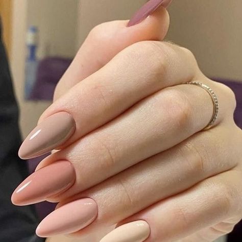 Nails Almond Matte, Matte Neutral Nails, Beige Nude Nails, Beige Nails Ideas, Mate Nail, Teacher Nails, Ongles Beiges, Hello Nails, Nude Nail Designs