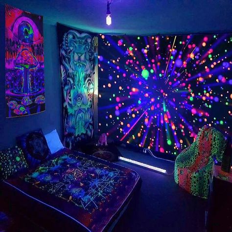 Theme:psychedelic Mural For Living Room, Wall Art Mural, Trippy Room, Blacklight Tapestry, Trippy Room Decor, Party Neon, Festival Camping, Tapestry Wall Art, Uv Reactive