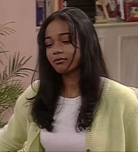 90s Straight Hair Black Women, Ashley Banks Hairstyles, 80s Black Women Hairstyles, Ashley Banks Hair, Cute 80s Hairstyles, 80s Hair Black Women, 80s Black Hairstyles, Stacey Dash 90s, Moesha Hairstyles