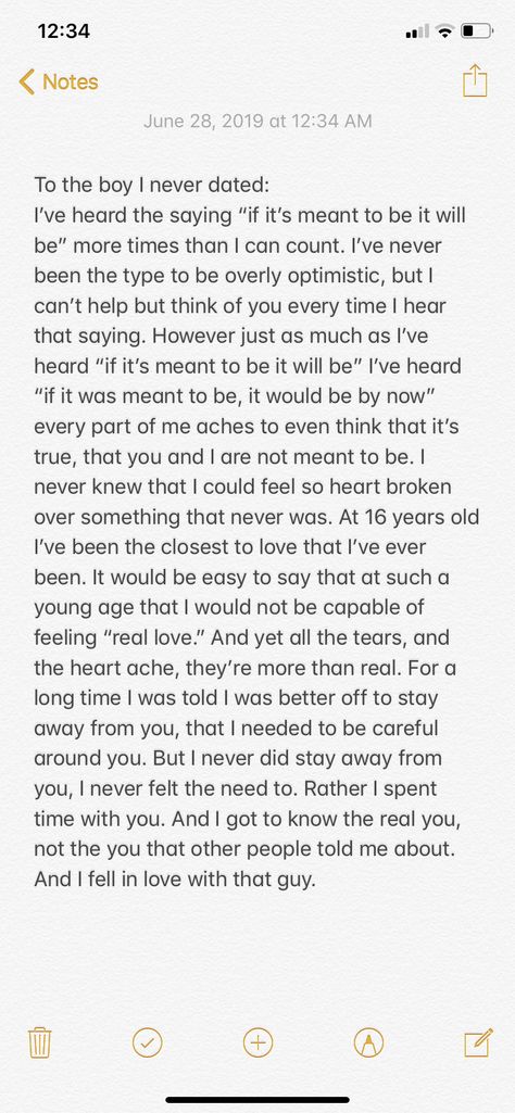 A letter to the boy I never dated, who I’m in love with. Letters To Your Crush, Love Letters To Your Crush, Crush Aesthetic, Letter To Best Friend, Love Paragraph, Love Quotes For Crush, Happy Birthday Letter, Crush Texts, Long Love Quotes