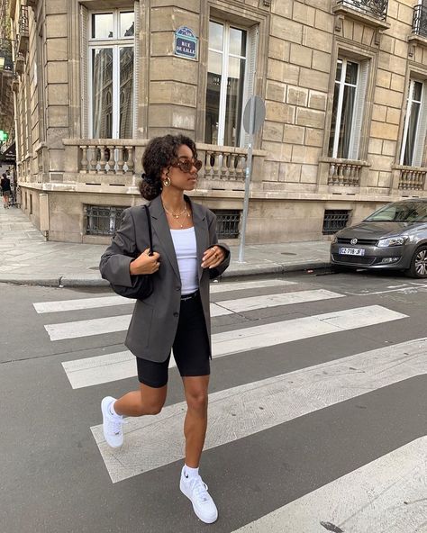 Amaka Hamelijnck, Nike Blazers Outfit, Blazer Outfits Casual, Biker Shorts Outfit, Simple Hairstyles, Stylish Coat, Shorts Outfit, Trendy Summer Outfits, Athleisure Outfits