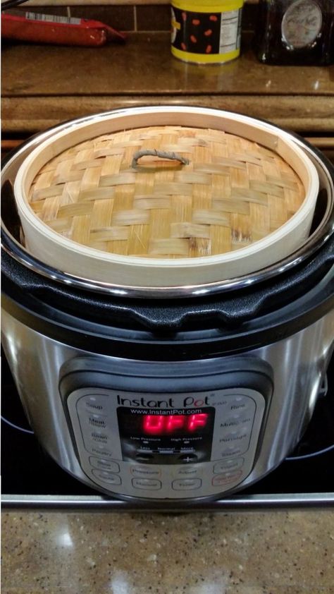 Bamboo Steamer Trays Bamboo Steamer Recipes, Bamboo Recipe, Rv Cooking, Wok Recipes, Bamboo Steamer, Bamboo In Pots, Food Types, Steam Recipes, Steamer Basket