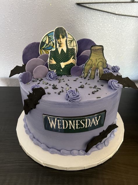 Easy Wednesday Addams Cake, Wednesday Theme Cake, Wednesday Birthday Cake, Wednesday Theme, Wednesday Cake, Wednesday Birthday, Wednesday Party, Desert Party, Box Cakes