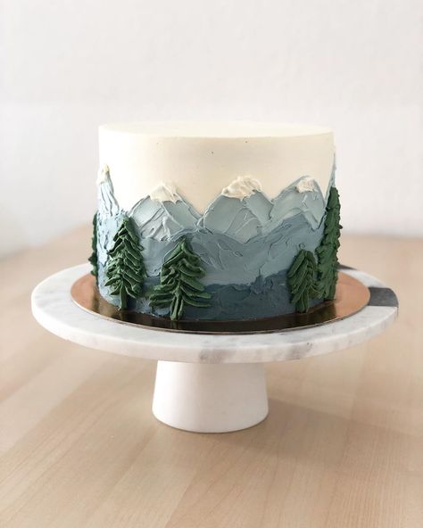 Cake For Nature Lover, Birthday Cake Mountain Theme, Outdoors Cake For Men, Hiking Cake Ideas For Men, National Park Birthday Cake, Hiking Birthday Cake, Nature Cake Design, Let The Adventure Begin Baby Shower Cake, Adventure Awaits Baby Shower Cake