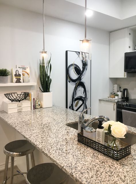 Black Silver Kitchen Decor, Black Grey White Kitchen Decor, Gray Kitchen Apartment, Grey White And Gold Apartment, Black White Grey Theme House, Black White Grey And Gold Home Decor, Kitchen Decor Grey And White, Black Grey And White Apartment, Grey And Black Kitchen Decor