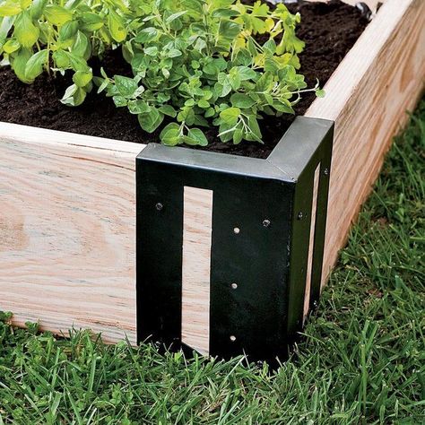 Raised Bed Corners, Raised Garden Bed Corners, Bed Corner, Vegetable Garden Beds, Raised Vegetable Gardens, Corner Brackets, Building A Raised Garden, Diy Raised Garden, Raised Garden Beds Diy