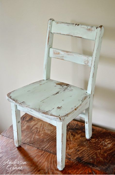 Hand painted and distressed kid's chair from www.andersonandgrant.com Painted Wooden Chairs Ideas, Wooden Chair Makeover, Painted Wooden Chairs, Old Wooden Chairs, Hand Painted Chairs, Wooden Dining Chair, Painted Chair, Wooden Dining Chairs, Chair Makeover