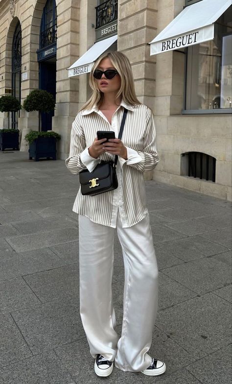 Rich Girl Outfits Summer, Spanish Fashion Women Street Style, Old Money Street Style, Old Money Outfit Women Summer, Silky Pants Outfit, Spanish Street Style, Kd Outfits, Silk Pants Outfit, Classic Chic Outfits