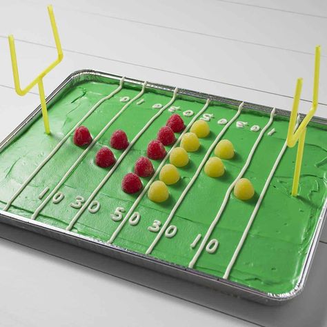 Super Bowl Snack Stadium, Super Bowl Party Snacks, Snack Stadium, Easy To Make Snacks, Bowl Party Food, Store Bought Cake, Fudge Frosting, Football Cake, Watercolor Cake