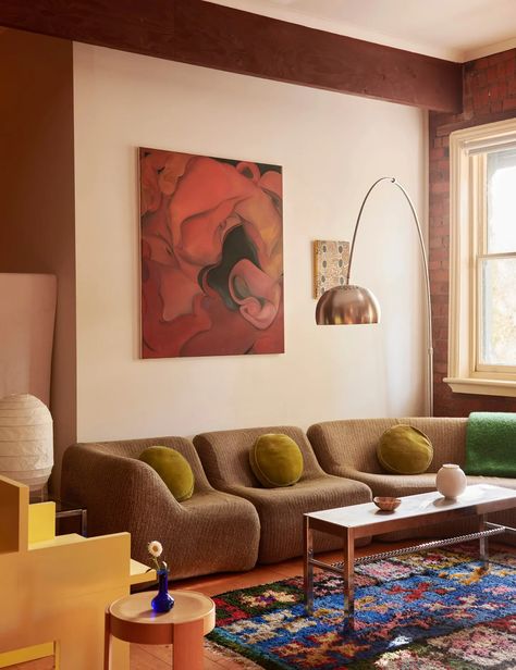 An Unassuming Inner City Share House With Mid-Century Furniture Timber Ceiling, Inner City, The Design Files, Vintage Chairs, Century Furniture, Mid Century House, Mid Century Furniture, North Star, Modular Sofa