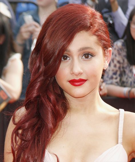 love the one side on her! Ariana Grande Red Hair, Ashley Green, Ariana Grande Hair, Shades Of Red Hair, Jessica Lowndes, Side Swept Hairstyles, Dyed Red Hair, Christina Milian, Red Wigs