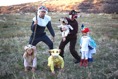 Lion King Group Costume, Lion King Halloween Costume Family, Lion King Family Costume, Costume Headpieces, Costumes 2023, Lion King Costume, Matching Costumes, Future Family, Dress Halloween Costume