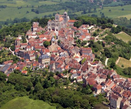 Burgundy France, River Cruise, Beaux Villages, Loire Valley, River Cruises, Travel Design, France Travel, Luxury Travel, Cool Places To Visit