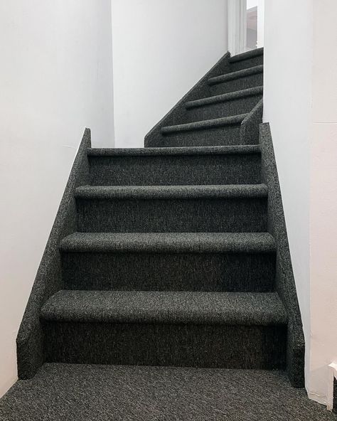 ✨ Another day, another upgrade complete! Today, we transformed a basement staircase with a dark grey commercial carpet, instantly elevating the space. Our client couldn’t be happier with the quick and stylish transformation! Ready to give your home a fresh look? Contact us at 201-951-0681 to discuss your next carpet project. Let’s make your vision a reality! . . . #carpet #carpetinstallation #staircase #renovation #design #decor #upgrade #rugs #unionnj #newarknj #jerseycity #edisonnj #westfie... Staircase Renovation, Basement Staircase, Carpet Staircase, Carpet Designs, Commercial Carpet, Carpet Installation, Renovation Design, Stair Runners, Stair Runner Carpet