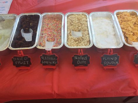 Make Your Own Reindeer Food Bar, Reindeer Food Making Station, Reindeer Food Bar Ideas, Reindeer Food Station, Preschool Christmas Party Food, Reindeer Food Bar, Rolled Meatloaf, Santa Activities, Host A Christmas Party