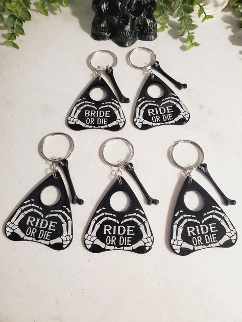 Goth Bridesmaid Skeleton Hands Keychain, Bride/Ride or Die, Black, Goth Occult Halloween Bride/Bridesmaid Proposal/Gift by TwistedEverAfter https://etsy.me/3oTrixz #halloween #gothic #black #white #gothicwedding #gothbridesmaidgift #gothbridegift #bridesmaidproposal #g Goth Bridesmaid, Gothic Bridesmaids, Occult Halloween, Bride Or Die, Dark Wedding Theme, Halloween Bride, Fall Wedding Color Schemes, Black And White Wedding Theme, White Wedding Theme