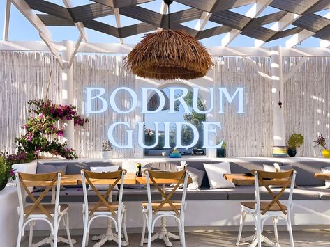 Best Places to Visit Near Bodrum! Save this short guide for your next trip 1. Ginger Gümüşlük 2. Famous local pub @churchillbodrum in Old Town 3. Turkbuku for the best beach 4. Sunset dinner by the Aegean Sea 5. Yalikavak Marina - Turkey’s most-awarded luxury marina 6. Beach Club 7. Turgutreis Marina 8. Mandalin Bar for nightlife Marina Bar, Sunset Dinner, Commercial Bar, Rock Salt, Aegean Sea, Best Places To Visit, Beach Club, Cool Places To Visit, Old Town