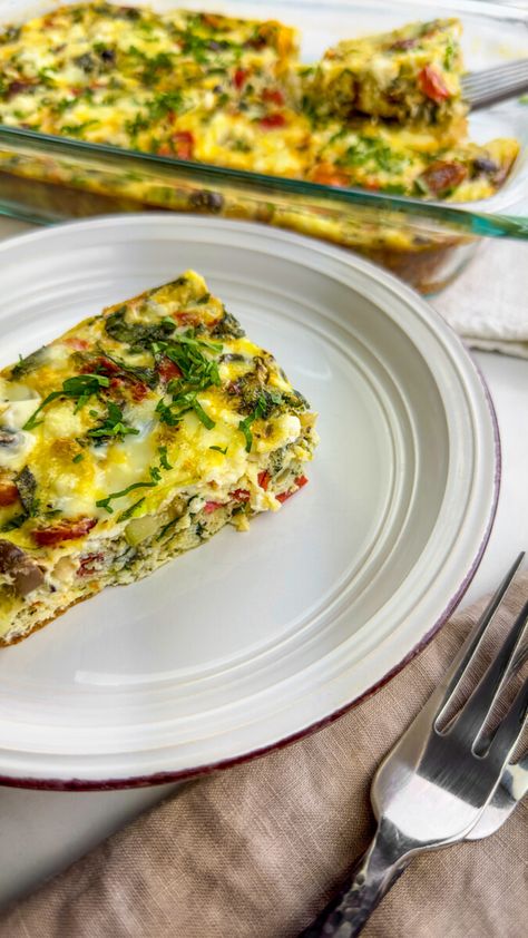 Mediterranean Breakfast Casserole - Rana's Recipe Greek Egg Casserole, Mediterranean Egg Bake, Meditterean Breakfast Ideas, Meditranian Meals Breakfast, Mediterranean Eggs Breakfast Recipes, Mediterranean Diet Recipes For Breakfast, Mediterranean Breakfast Casserole, Mediterranean Recipes Breakfast, Greek Breakfast Casserole