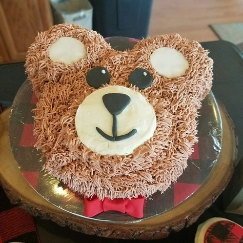 Man cub / lumberjack / baby bear first birthday Black Bear Birthday Party, Baby Bear Birthday Party, Camp Birthday, Lumberjack Birthday Party, Lumber Jack, Lumberjack Baby, Lumberjack Birthday, Lumberjack Party, Baby Cake Smash