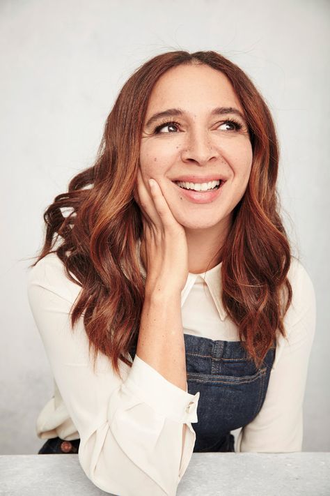 Comedy Headshots, Romantic Good Morning Message, Maya Angelo, Good Morning Message, Human Photography, Maya Rudolph, Big Nose Beauty, Female Faceclaims, Headshots Women