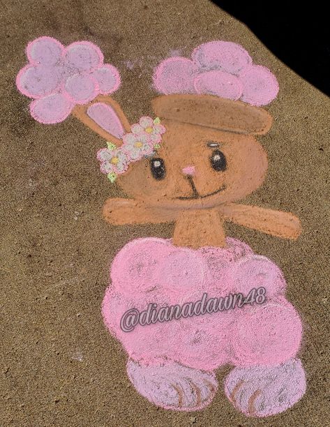 Pokemon Chalk Art, Kirby Chalk Art, Chalk Drawings Disney, Chalk Disney Art, Sidewalk Chalk Animals, Fun Chalk Art, Sidewalk Chalk Art, Sidewalk Art, Fun Sleepover Ideas