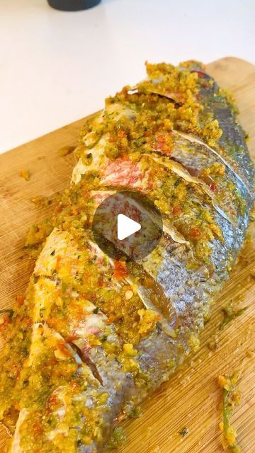 Marinate Fish Recipes, Fish Seasoning Recipe, Ghana Food, Fish Marinade, Ghanaian Food, African Recipes, Accra, African Food, Seasoning Recipes