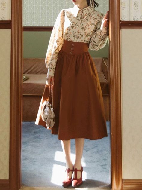 Old Fashion Dresses, Vintage Inspired Outfits, Vestidos Vintage, Modest Fashion Outfits, Inspired Outfits, Mode Vintage, Looks Vintage, Styl Vintage, Modest Outfits