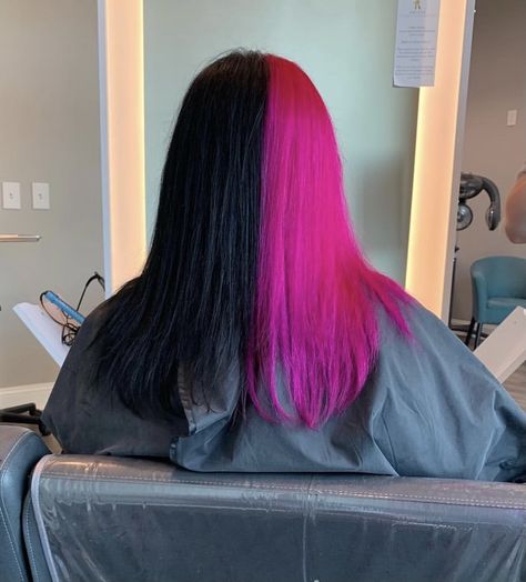 Split Dye Black And Pink, Half Black Half Pink Hair, Black And Pink Split Dye, Pink And Black Split Dye, Half Pink Half Black Hair, Pink And Black Split Dye Short Hair, Split Dyed Hair Pink And Purple, Blonde Hair Tips, Bright Pink Hair