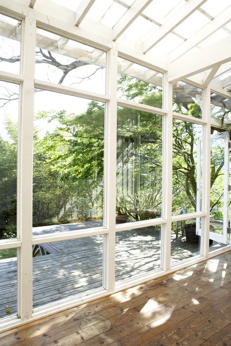 Narrow Sunroom, Diy Sunroom, Porch To Sunroom, Enclosed Decks, Small Sunroom, 4 Season Room, Four Seasons Room, Sunroom Addition, Sun Rooms