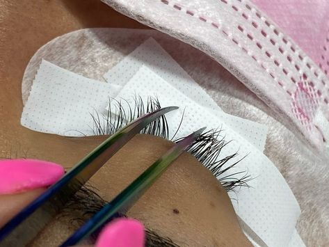 Amazing eyelash extensions come from proper isolation and placement. I cannot stress enough the importance of proper lash education. Lash Adhesive, Eyelash Extension, Tweezers, Eyelash Extensions, Eyelashes, Beauty Hacks, Lashes