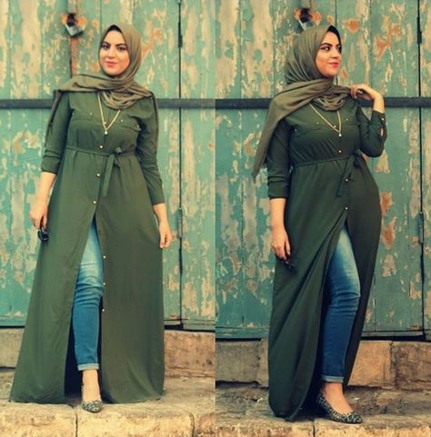 Hijab style <3 Pinterest @adarkurdish Modest Swimming Suits, Open Abayas, Plus Size Hijab, Dresses Hanging, Summer Kaftan, Dress Georgette, Kaftan Dresses, Modern Hijab Fashion, Hijab Fashionista